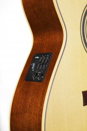 Гитара электроакустическая Maton EBG808TE