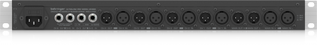 Микшер аналоговый Behringer MX882 V2