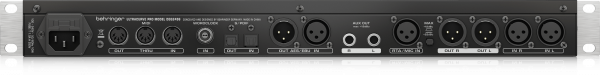 Эквалайзер Behringer DEQ2496