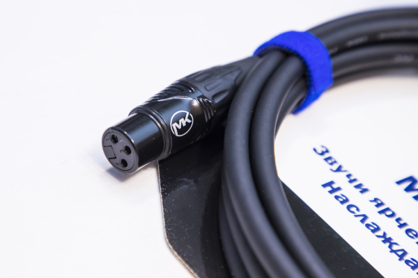 Микрофонный кабель MUZKABEL XXSMK5S, XLR - XLR